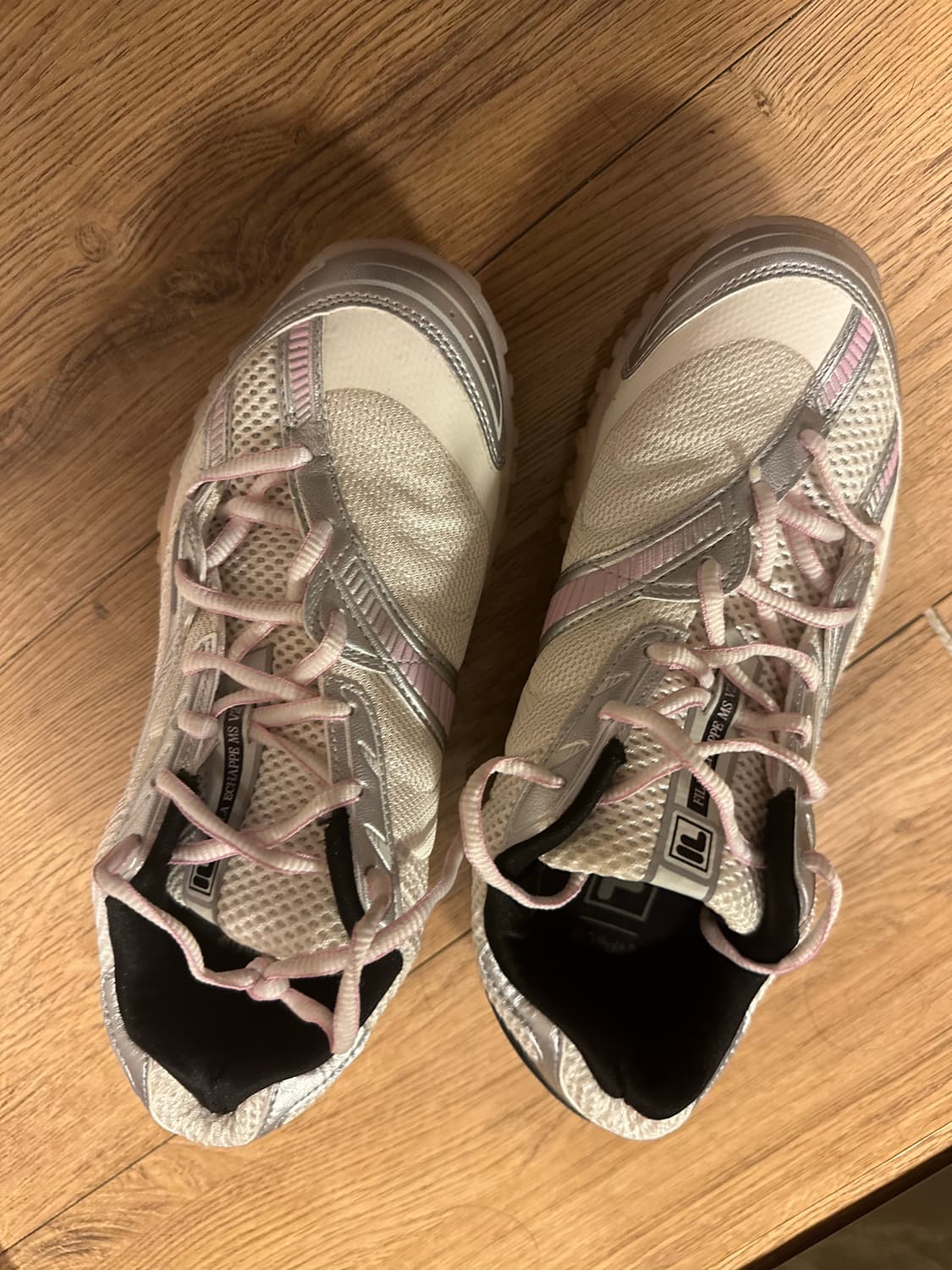 휠라 에샤페 상품이미지1