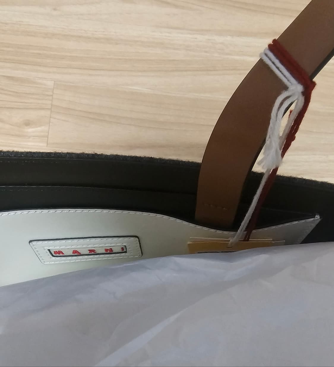 마르니 패널 토트백 가방 새제품 팝니다. Marni 상품이미지3