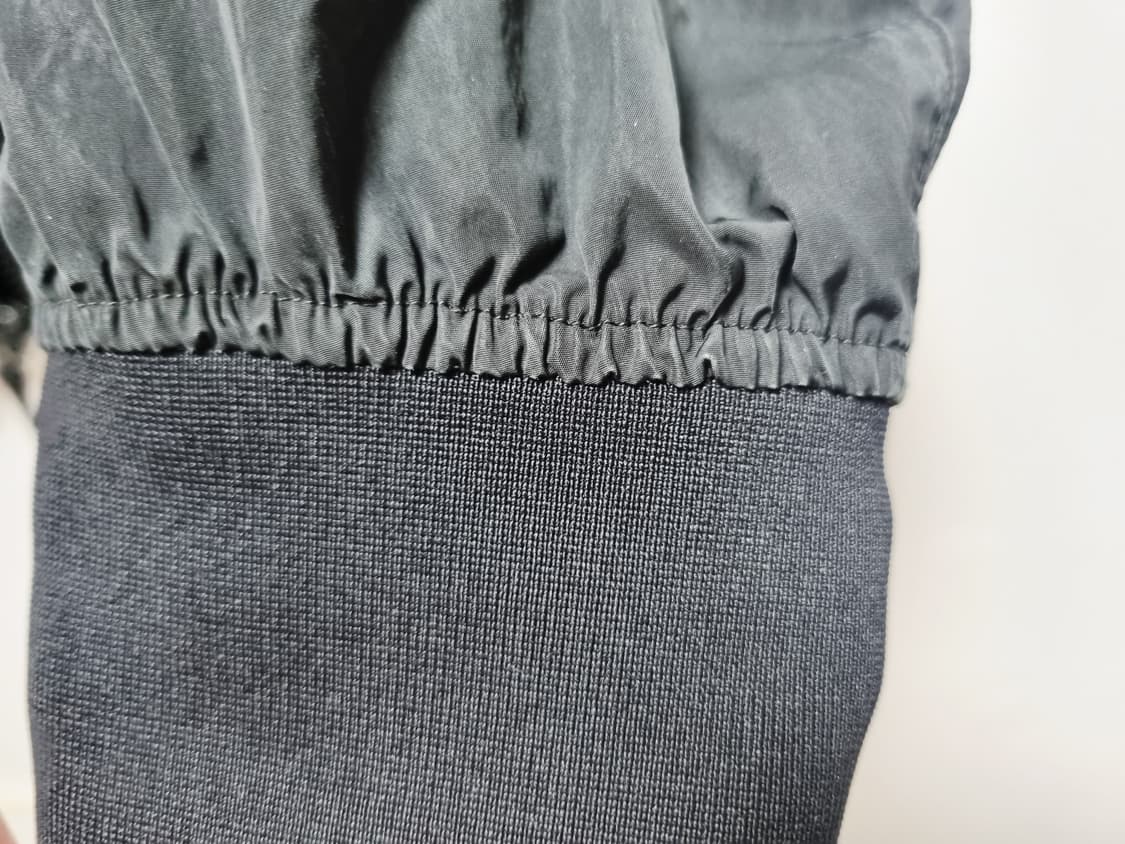 남성 정가15만 나이키 블랙 검정 우븐 경량 봄버 자켓 바람막이 상품이미지10