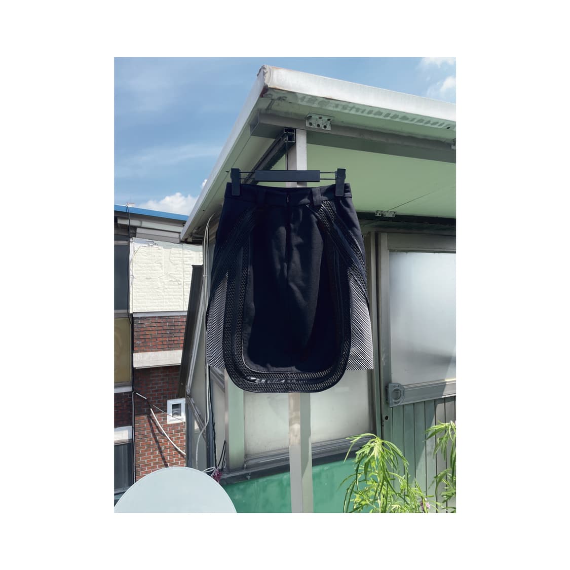 Apron Soft Conners Mini Skirt 상품이미지1
