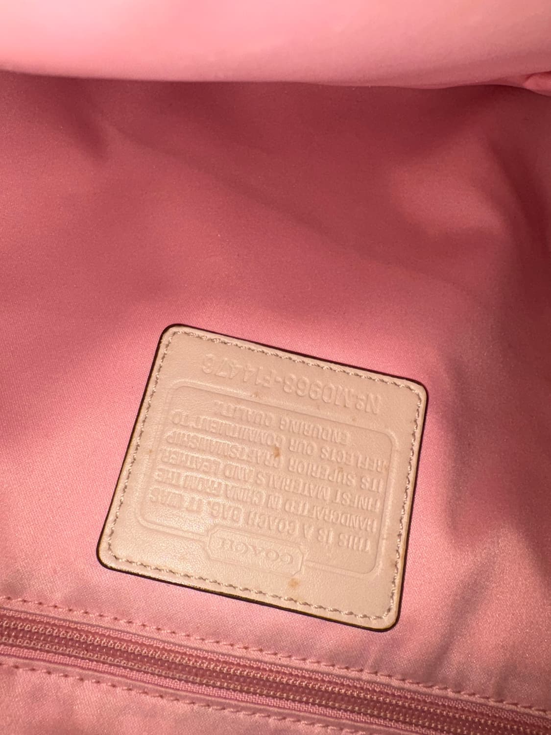 코치 첼시 시그니처 호보 숄더백 상품이미지3