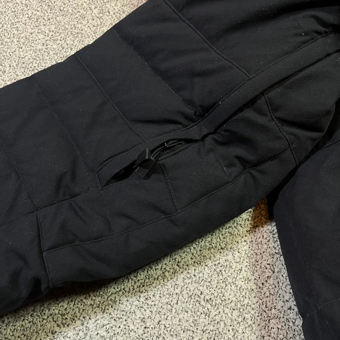 나이키 ACG 구스 다운 패딩 상품이미지4