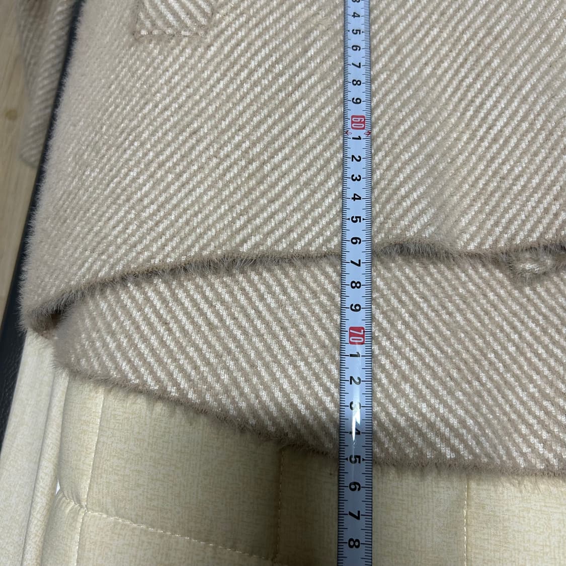 20년new)Malbon 멜본 초 극세사 부드러운 아이보리 솜털 퍼 코트 상품이미지5