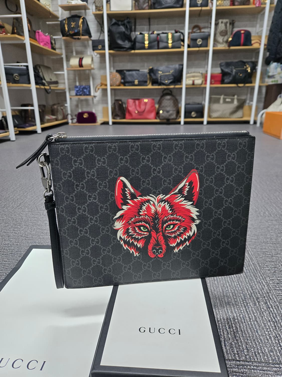 [특가][정품] 구찌 레드 울프 클러치백 상품이미지1