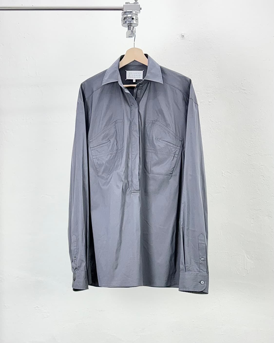 메종 마르지엘라 그레이 펜슬 포켓 히든 집 라바 셔츠 상품이미지1