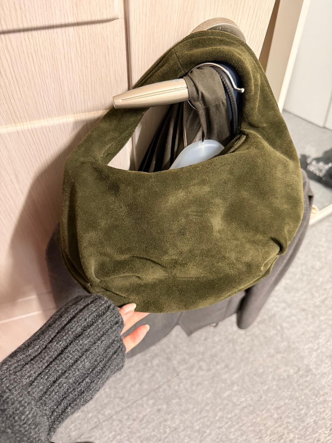 휘 미니바오백 카키 상품이미지4