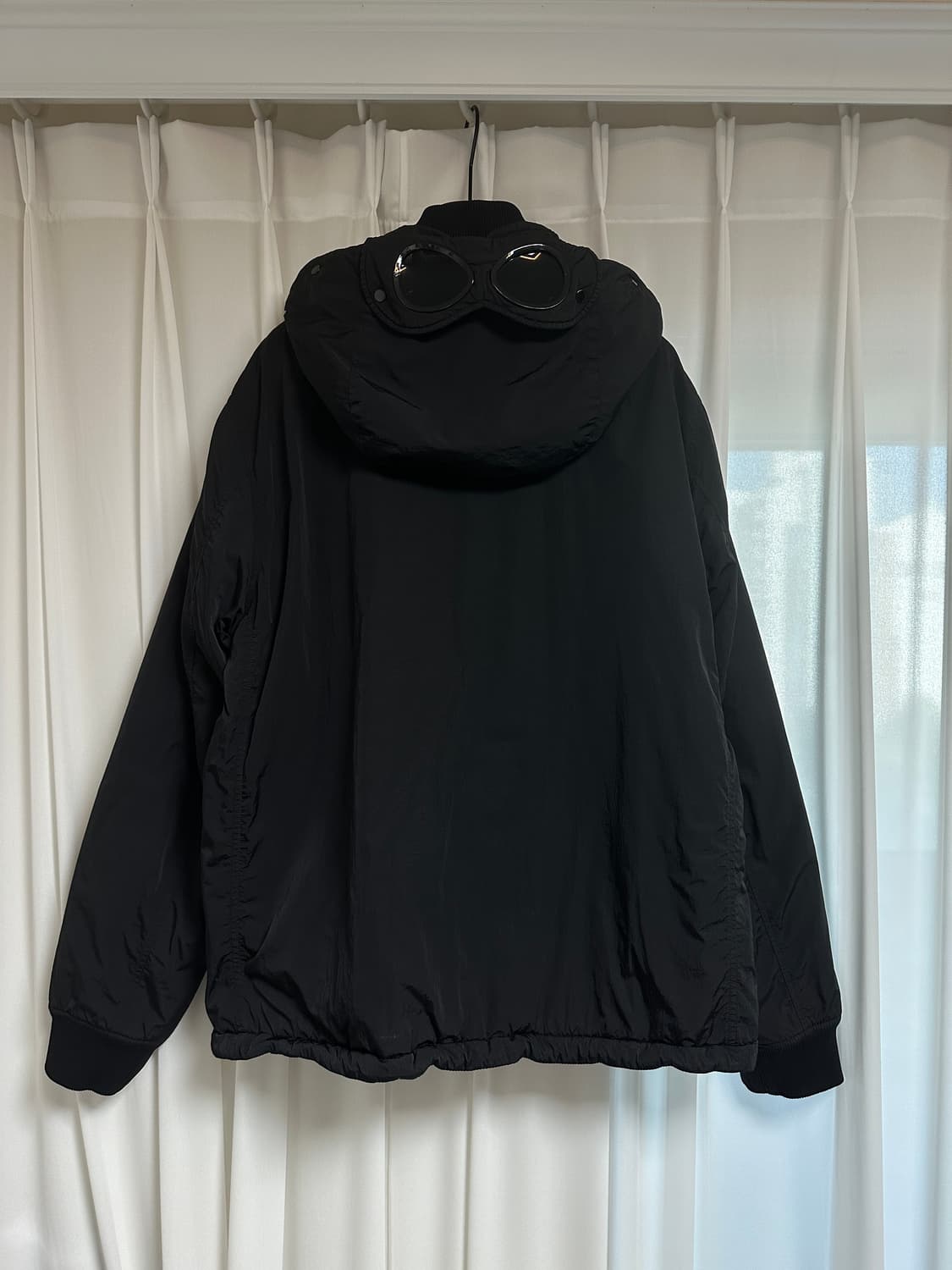 CP컴퍼니 크롬R 고글 봄버 자켓 블랙 54 (새상품급 1회착) 상품이미지2