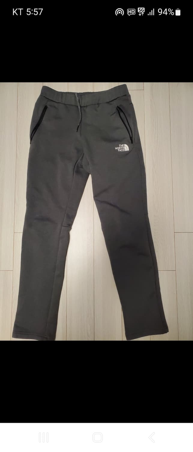 노스페이스 기모팬츠 사이즈 65(150cm~160cm)새상품급
회색입니다 상품이미지1
