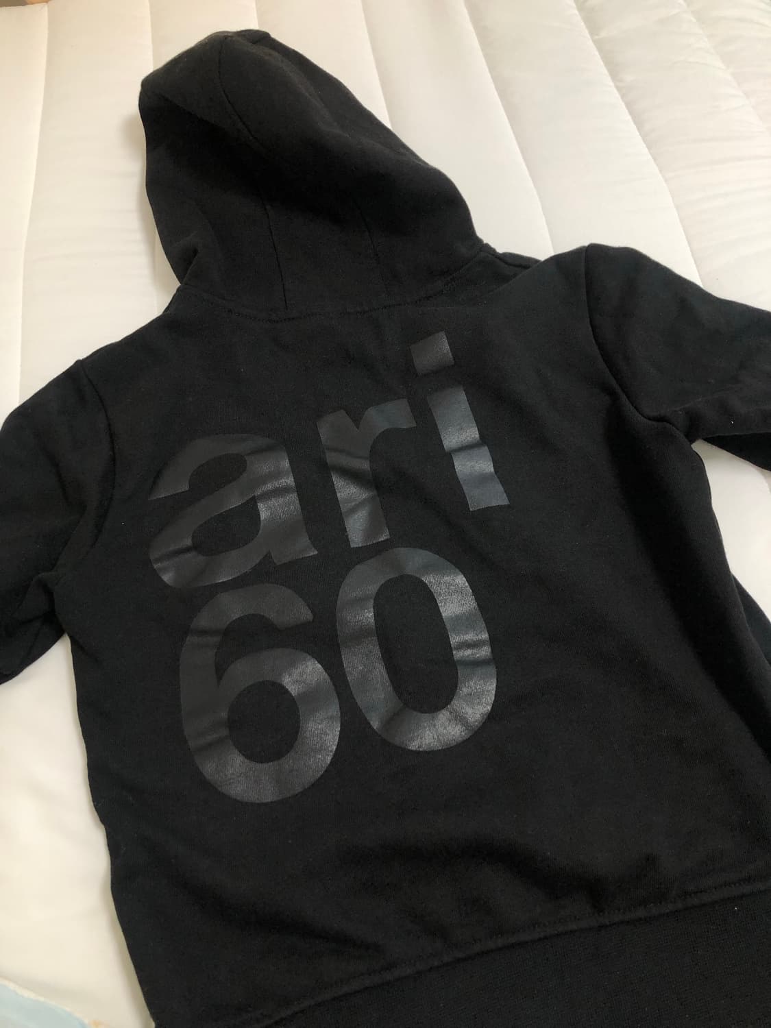 사파리스팟 1/2 베이직 후드티 블랙 상품이미지2