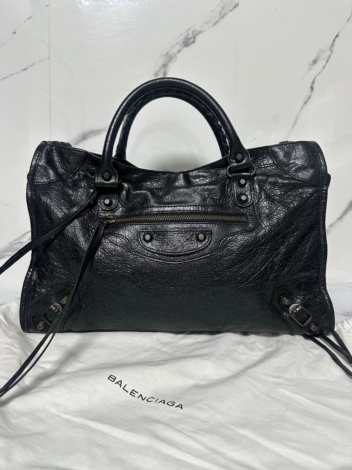 [A+ 정품] 발렌시아가 시티 모터백 미디움 블랙 상품이미지3