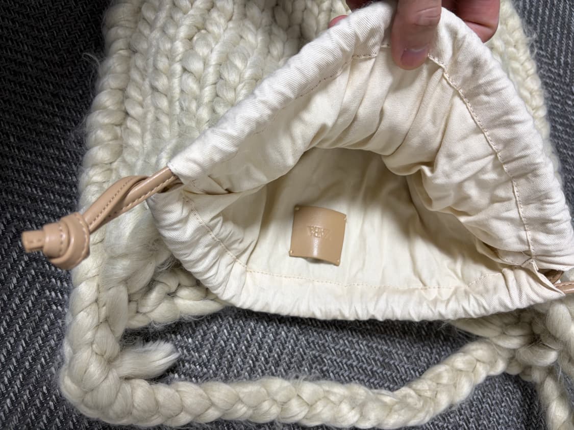 자라 니트 토트백 상품이미지2