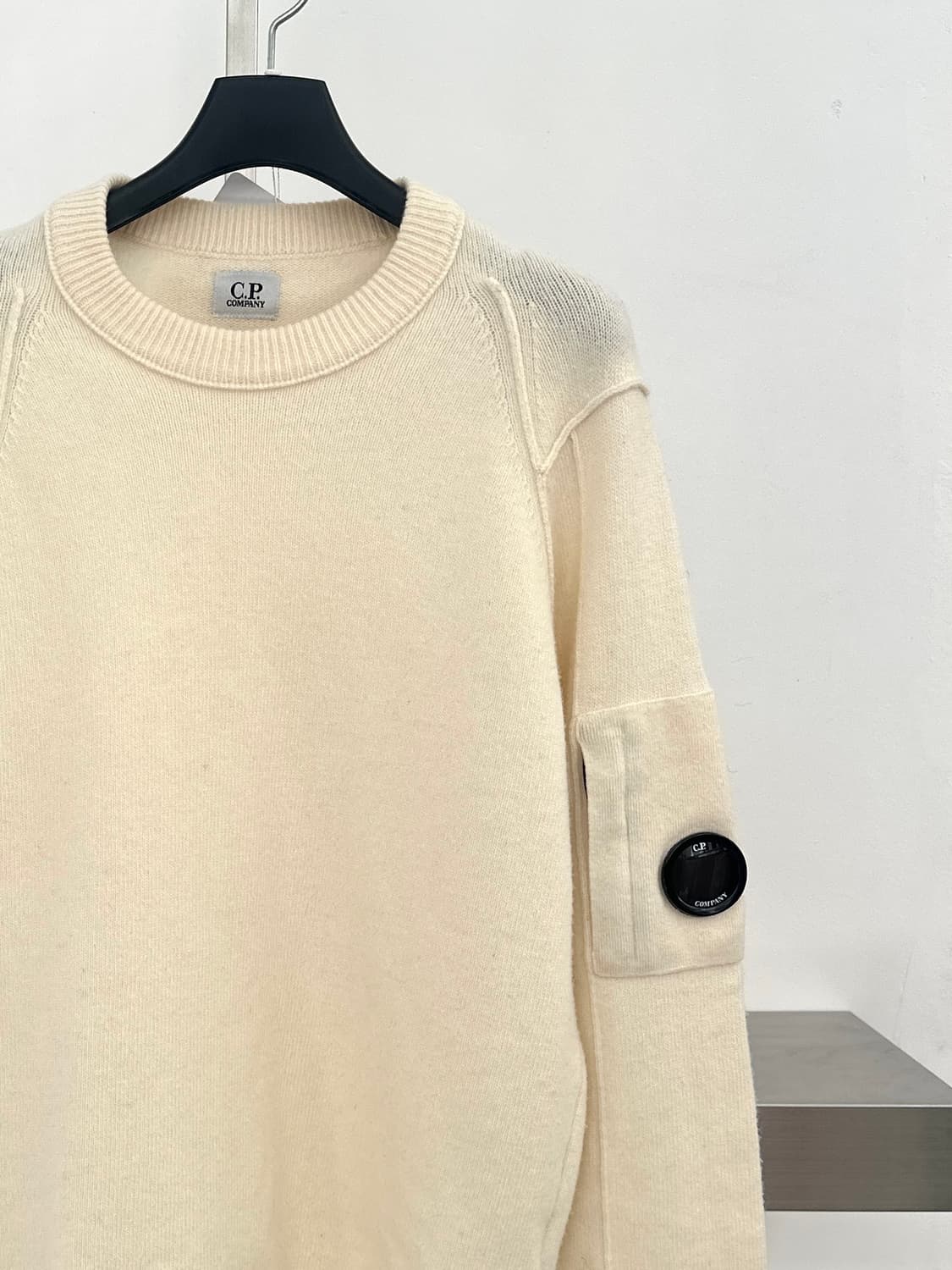 C.P컴퍼니 렌즈와펜 아이보리 울 니트  상품이미지5