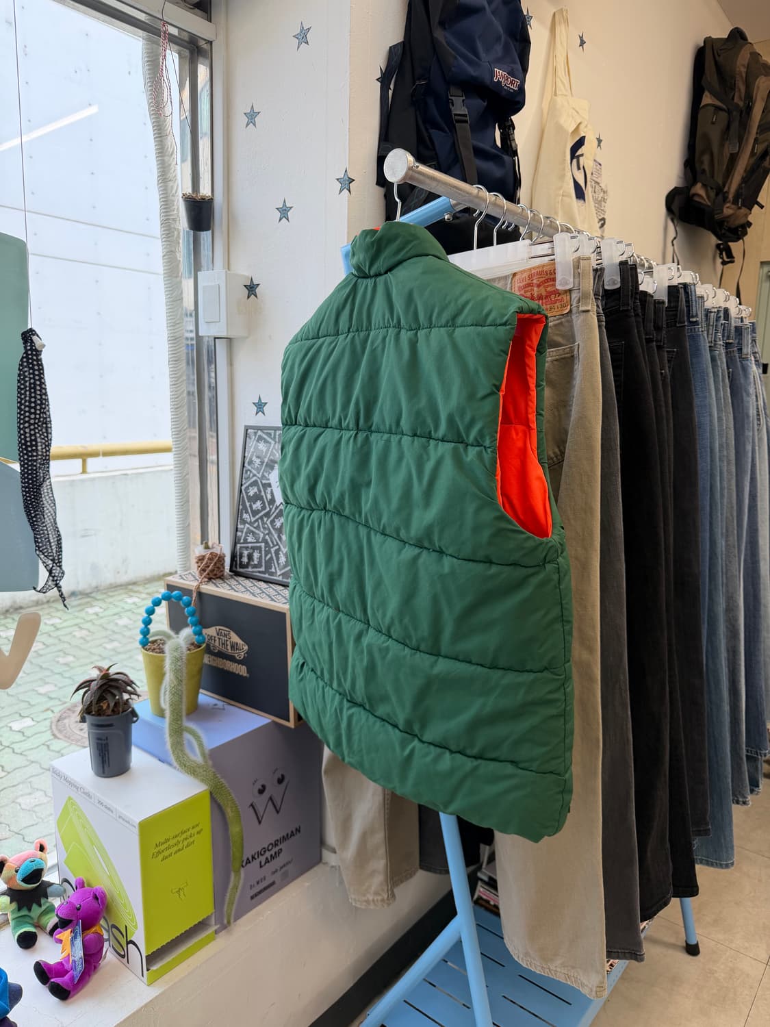 A frost line down vest 상품이미지3