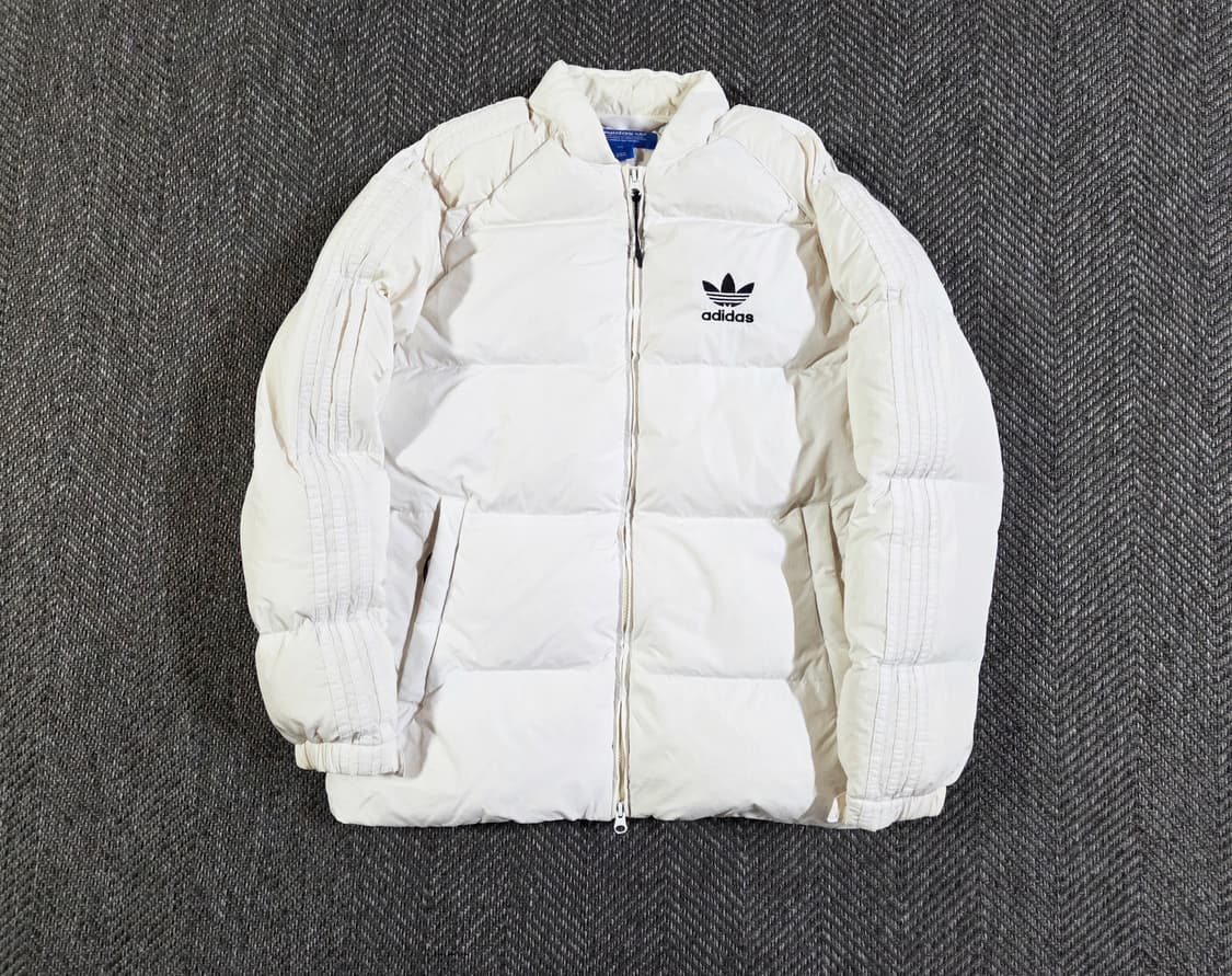 아디다스 슈퍼스타 아이보리 봄버 패딩 상품이미지1