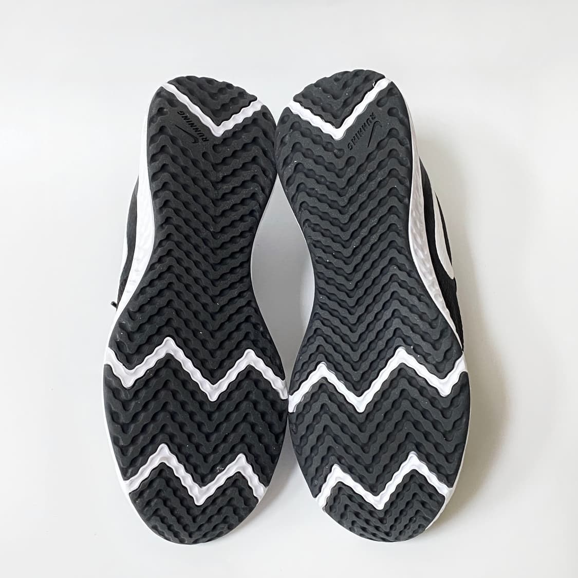 나이키 레볼루션5 운동화 러닝화 280 상품이미지7