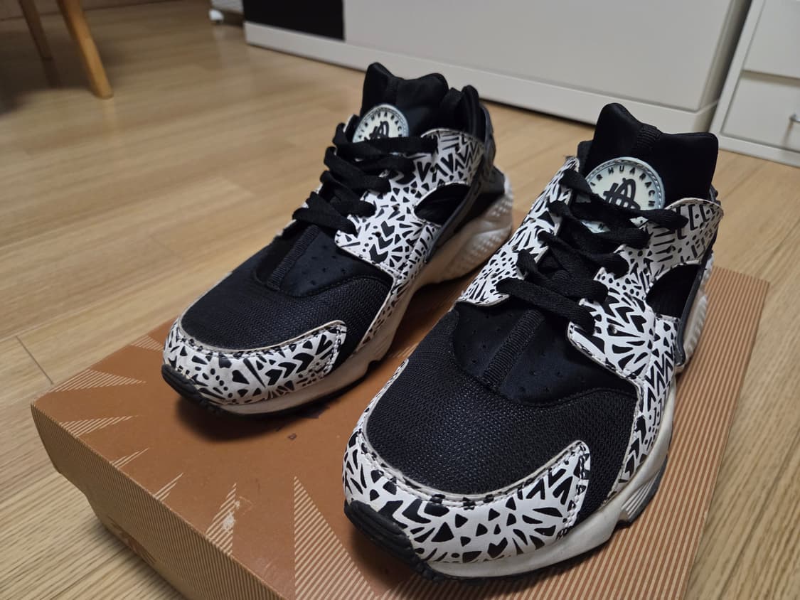 나이키 허라취 런  프린트  상품이미지3