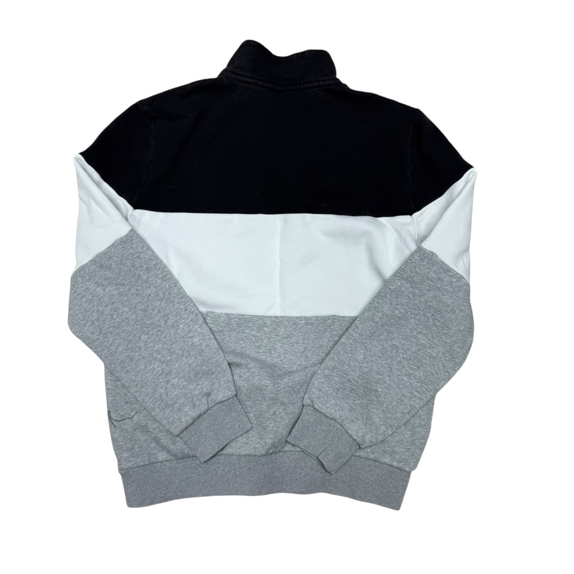 켈빈클라인 반집업 상품이미지3