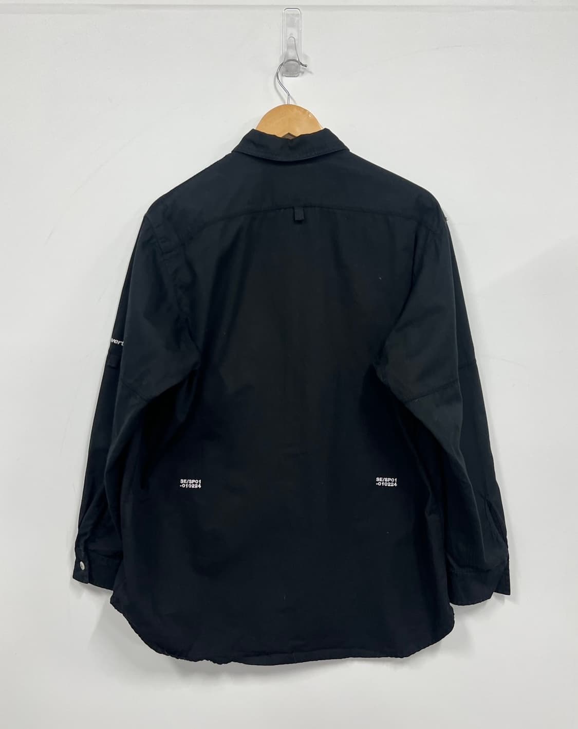 디스이즈네버댓 멀티 포켓 유틸리티 레터링 셔츠 상품이미지8