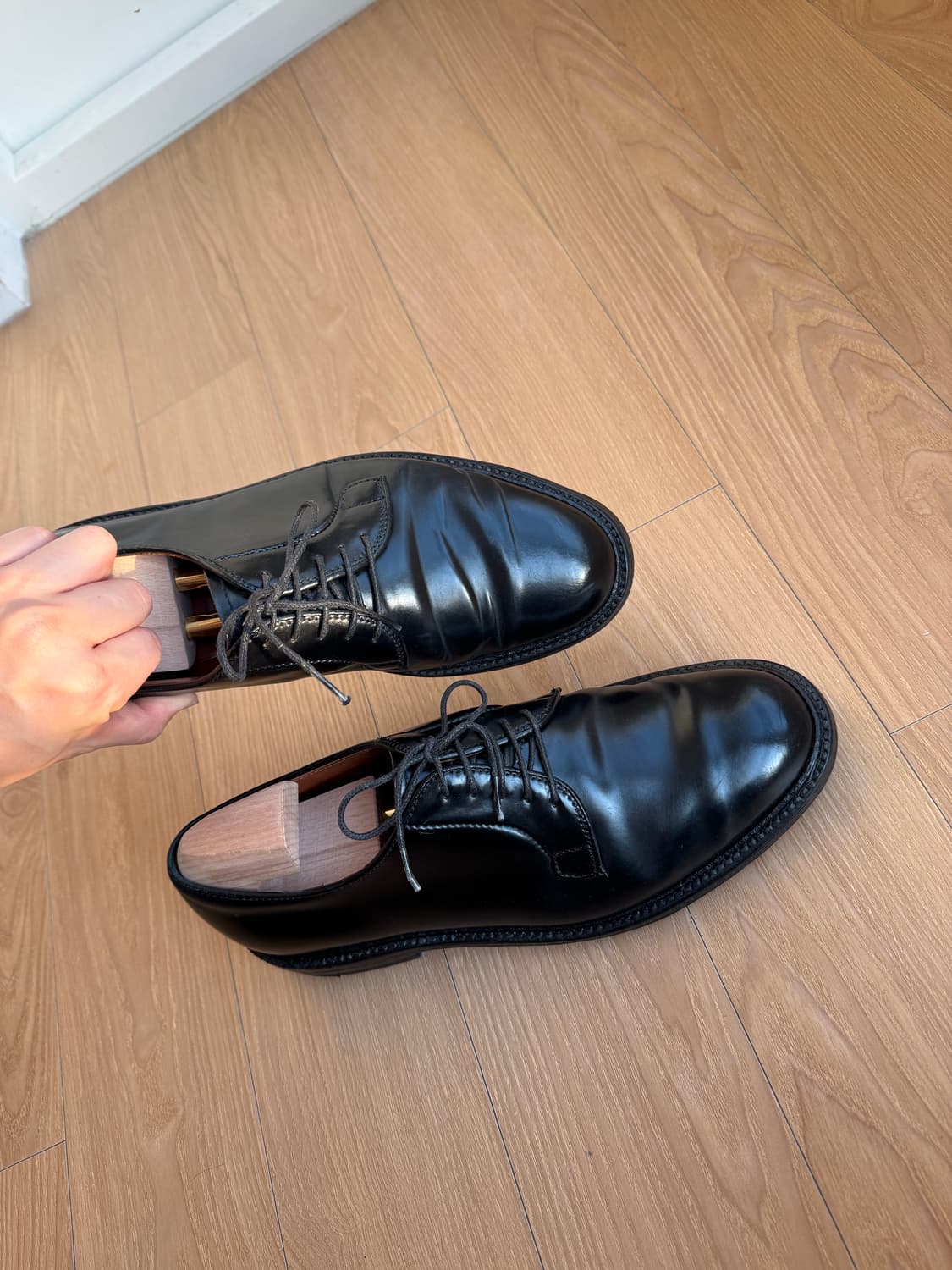 알든 블랙 9901 더비 슈즈 8.5 사이즈 판매합니다 275사이즈이고  상품이미지6