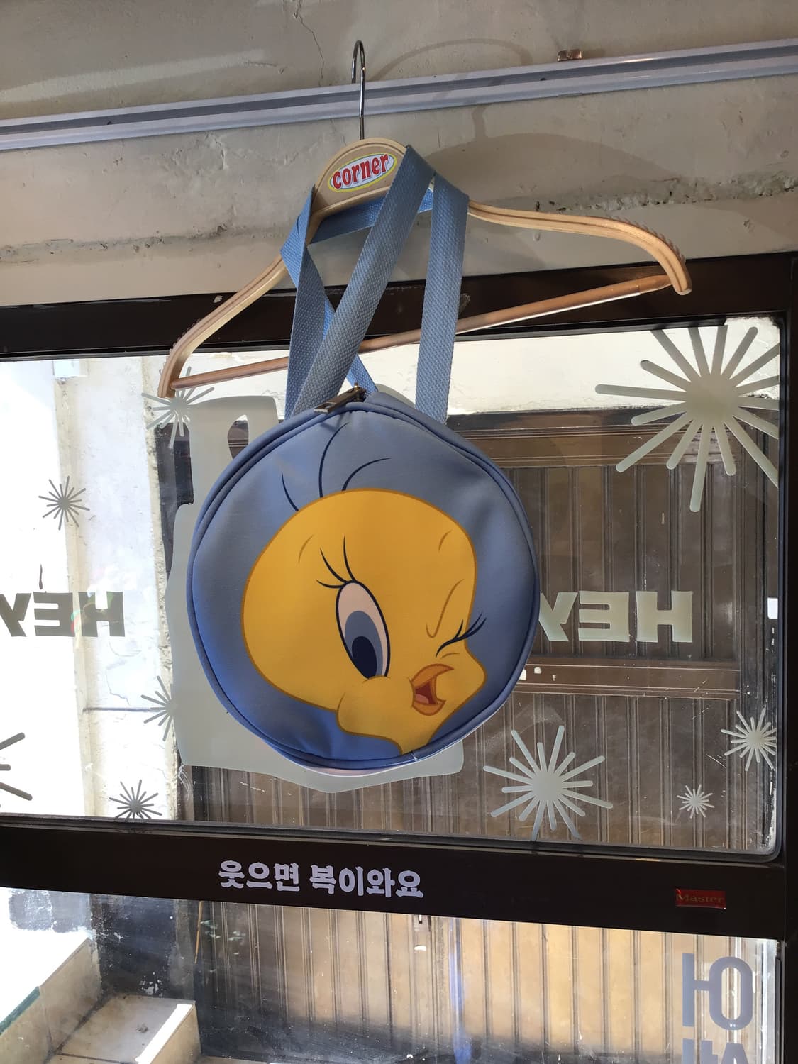 루니툰즈 트위트 원통 토트백 상품이미지3