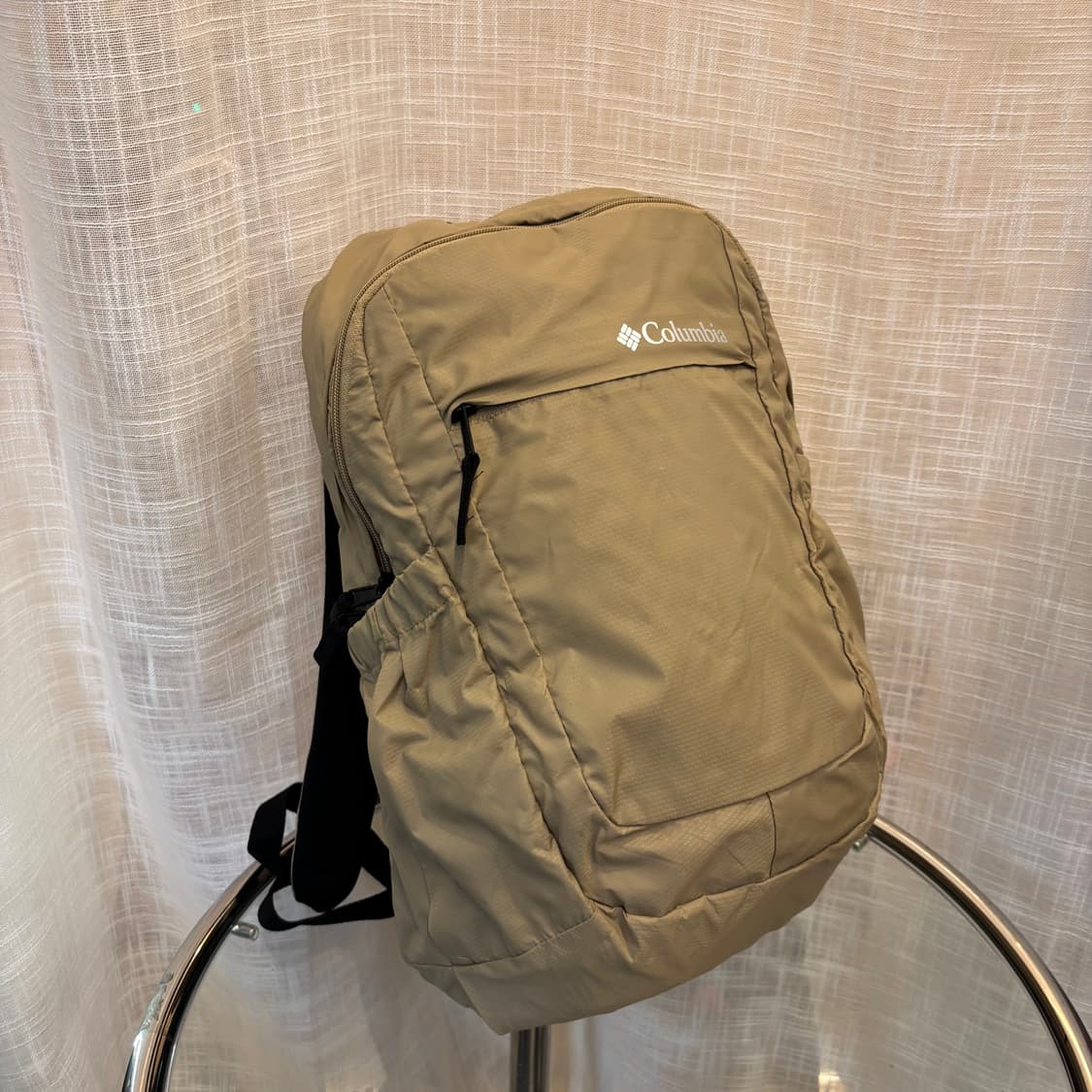 정품 콜럼비아 나일론 백팩 베이지     상품이미지2