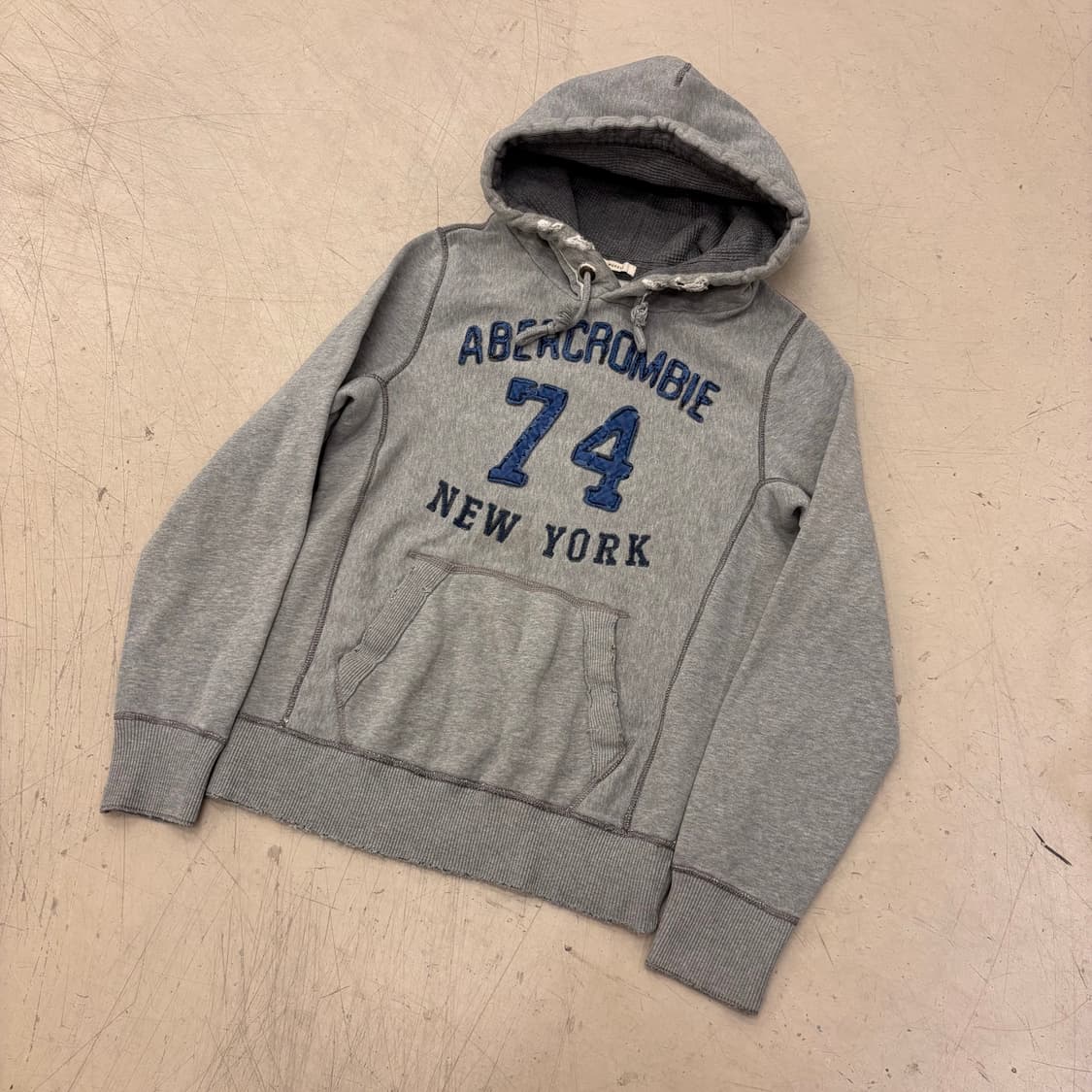 아베크롬비 데미지 빅로고 후드티 상품이미지1