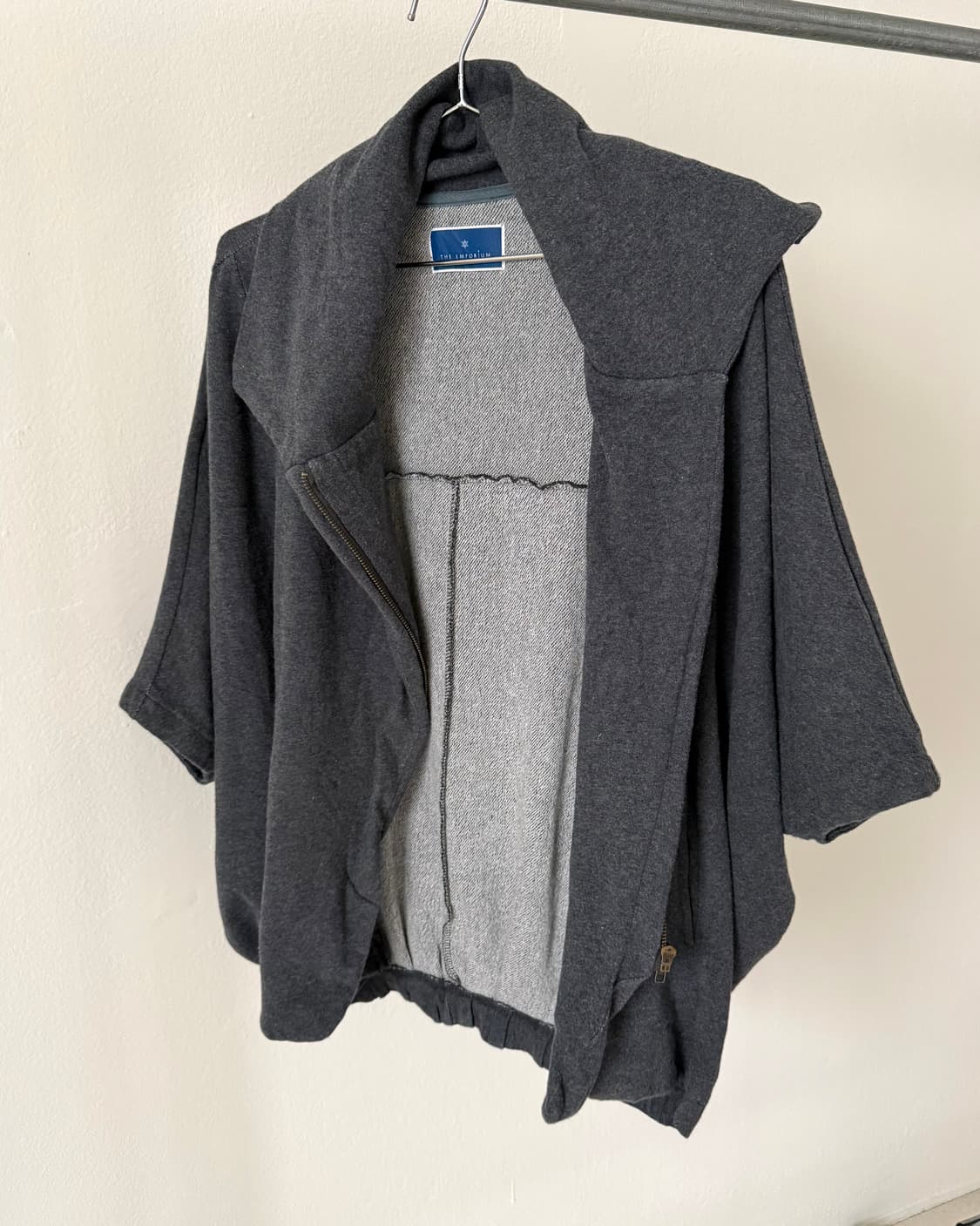 The emporium 케이프 집업 상품이미지6