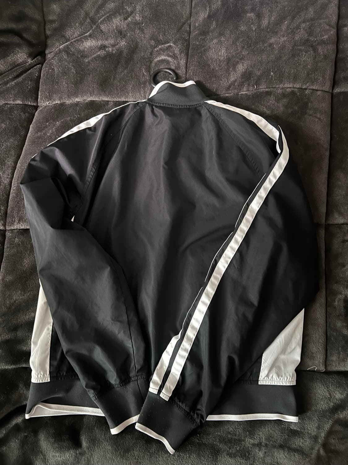 폴로 랄프로렌 사이드라인 바람막이  상품이미지2