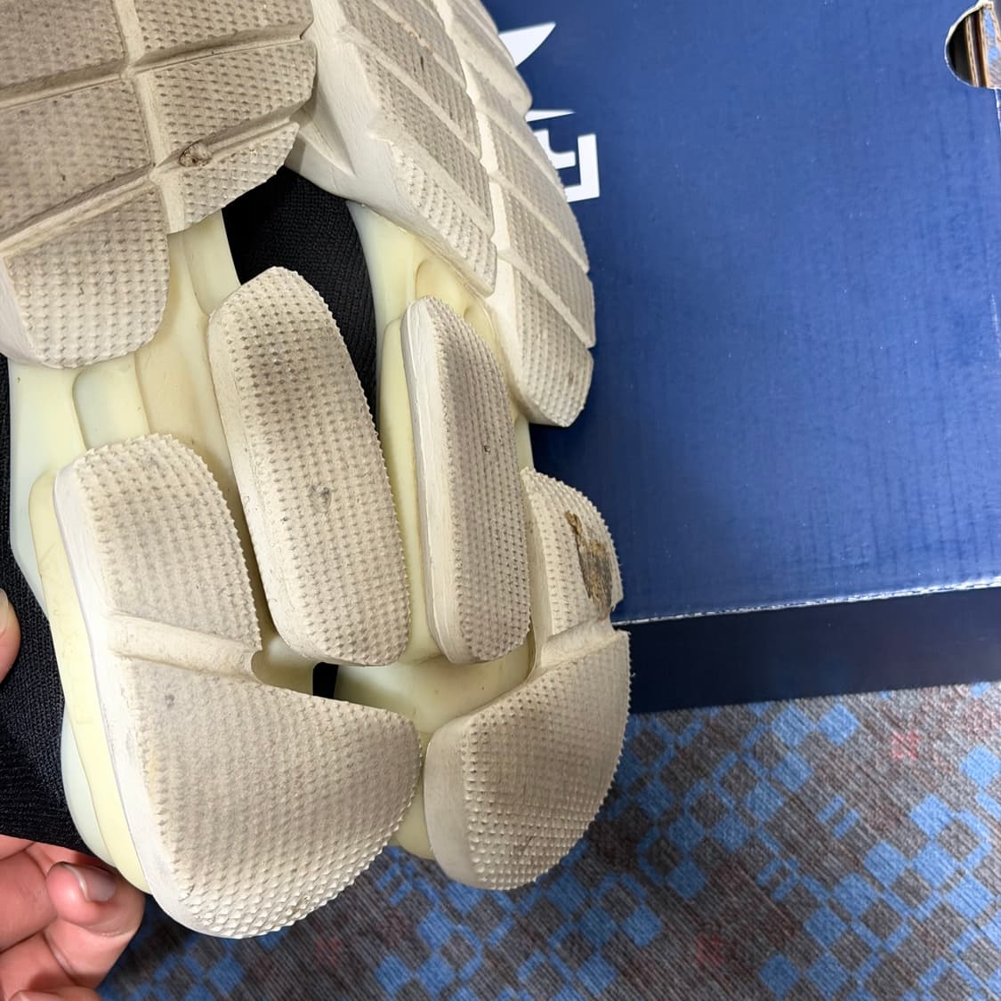 리복 샥스 런 270 상품이미지4