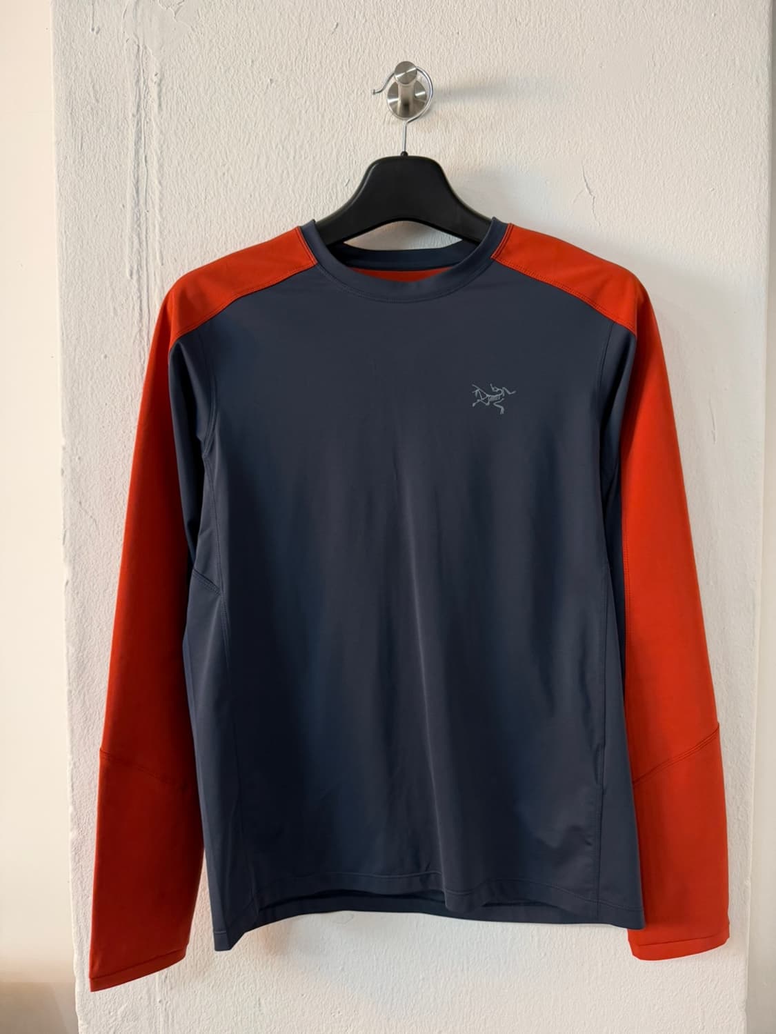 아크테릭스 롱슬리브  상품이미지1