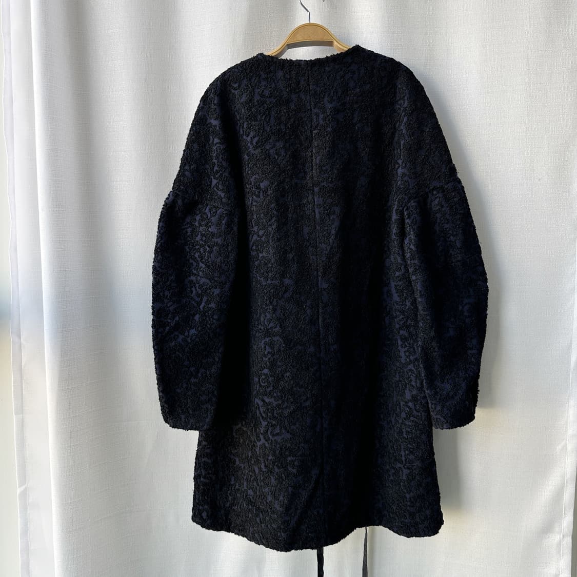 아떼 바네사브루노 울혼방 오픈카라 자카드 코트 블랙 네이비 36 상품이미지9