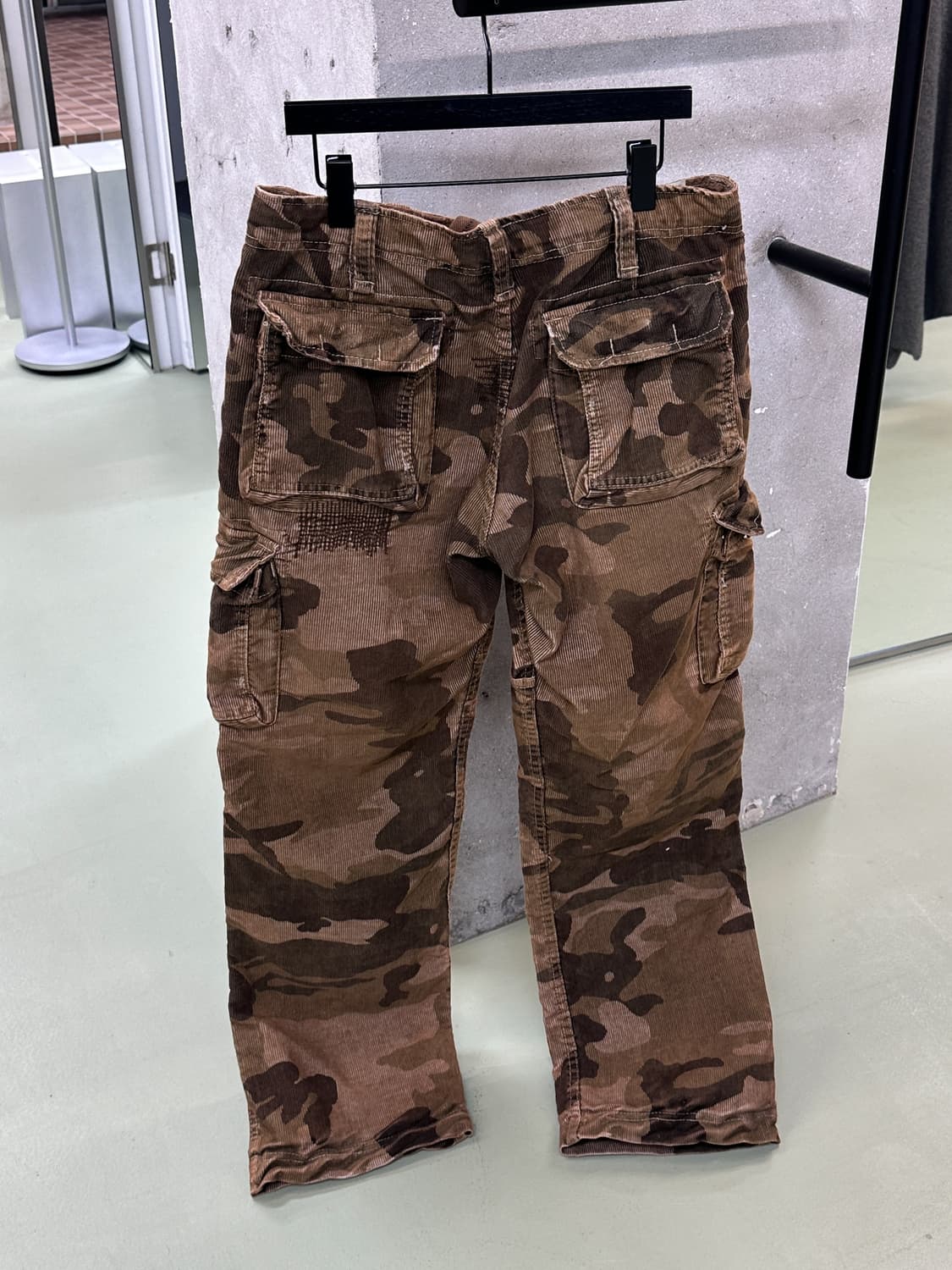 camo corduroy cargo pants 상품이미지3