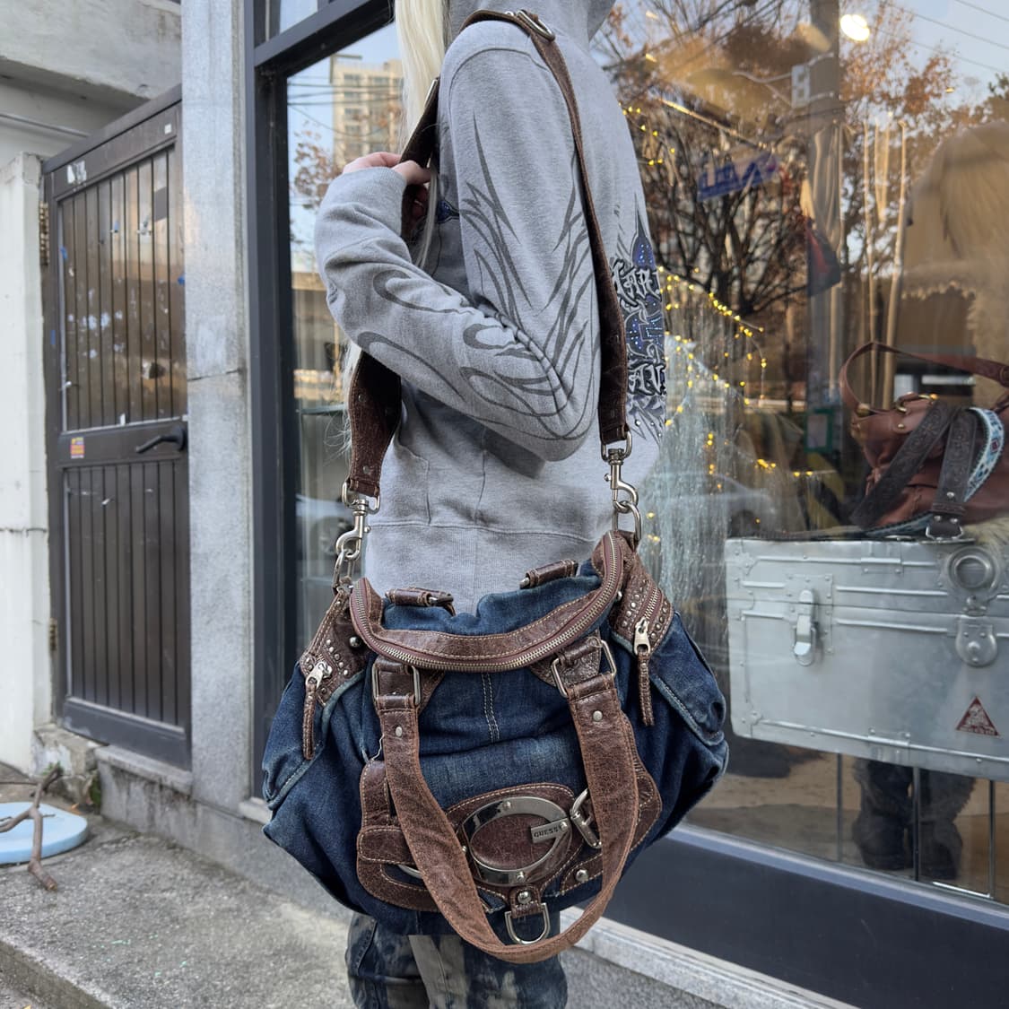 00s 빈티지 게스 XL 데님 빅 버클백 가방 상품이미지7