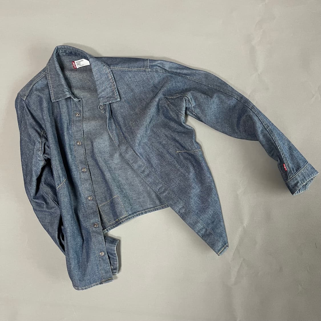 리바이스 엔지니어드 데님 셔츠 상품이미지2