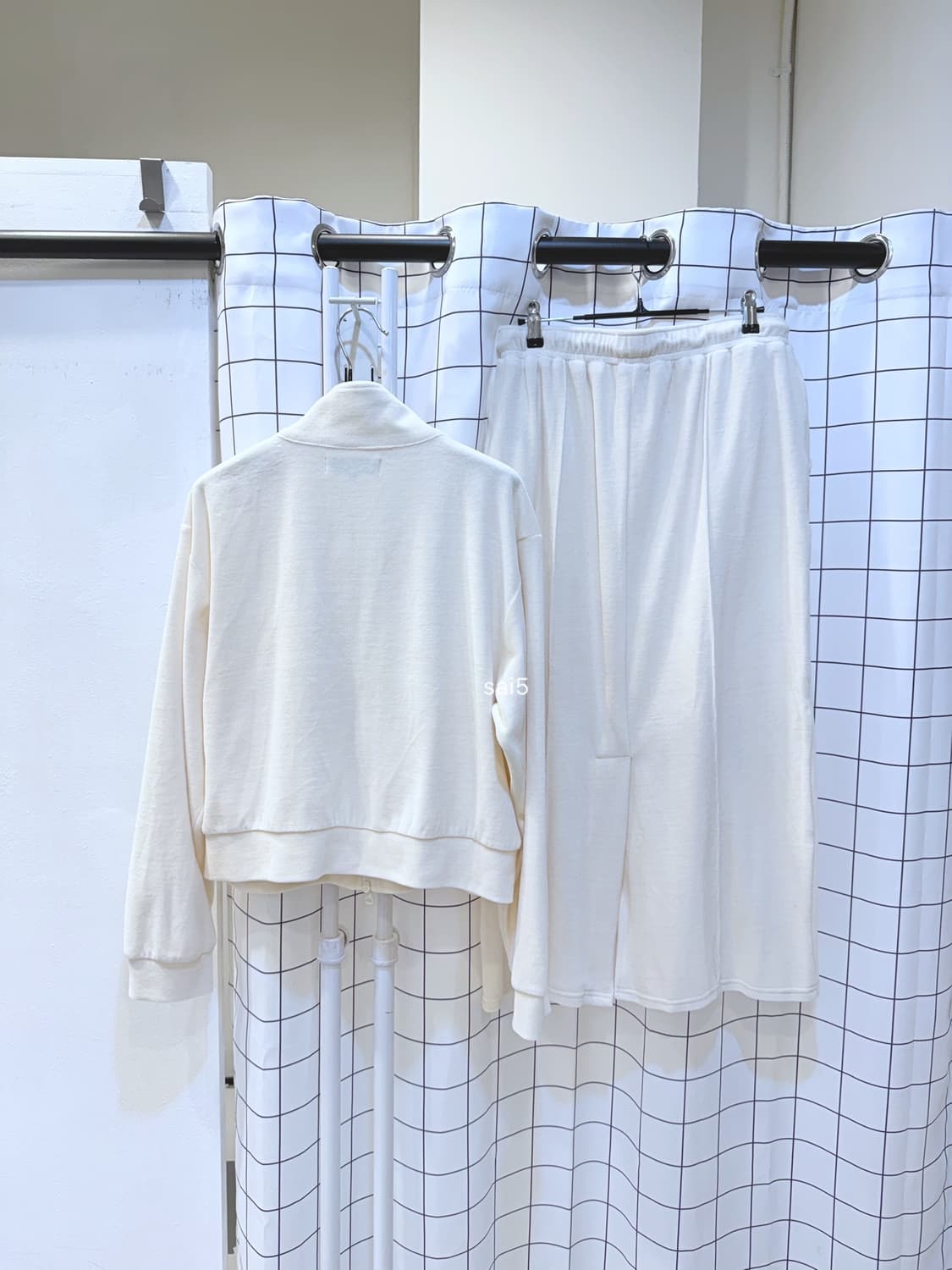 제너럴아이디어 벨로아 셋업 상품이미지4