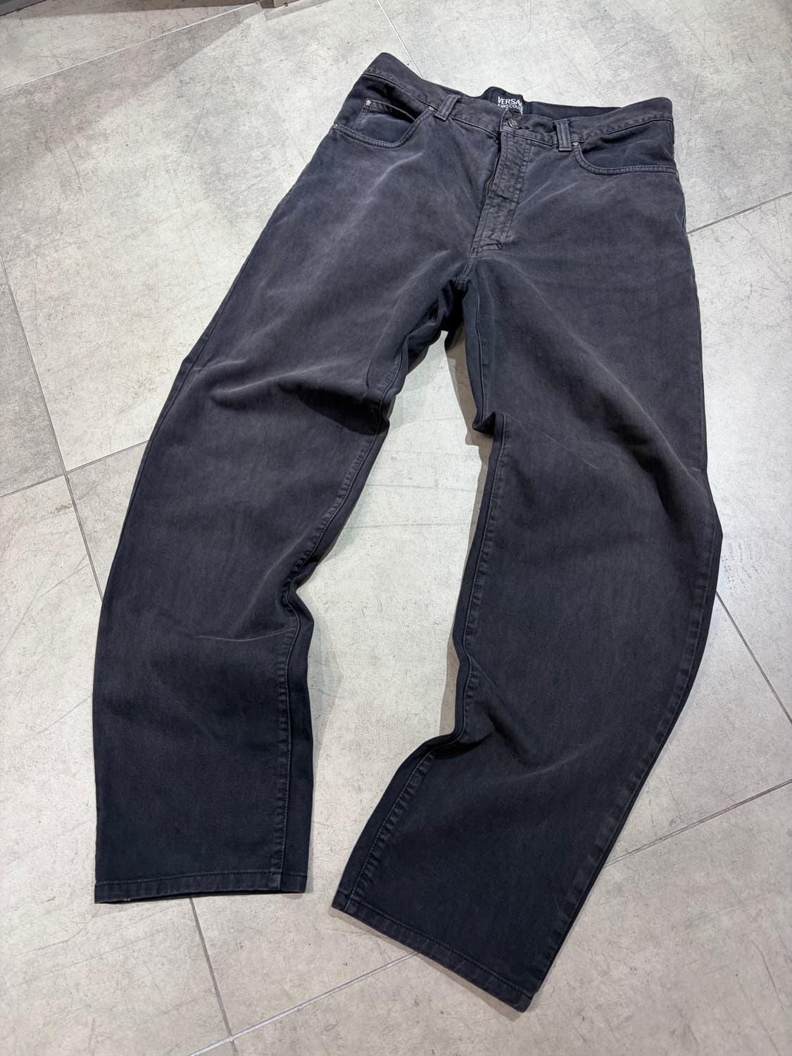 00s 베르사체 versace jeans couture 흑청 데님팬츠 상품이미지2