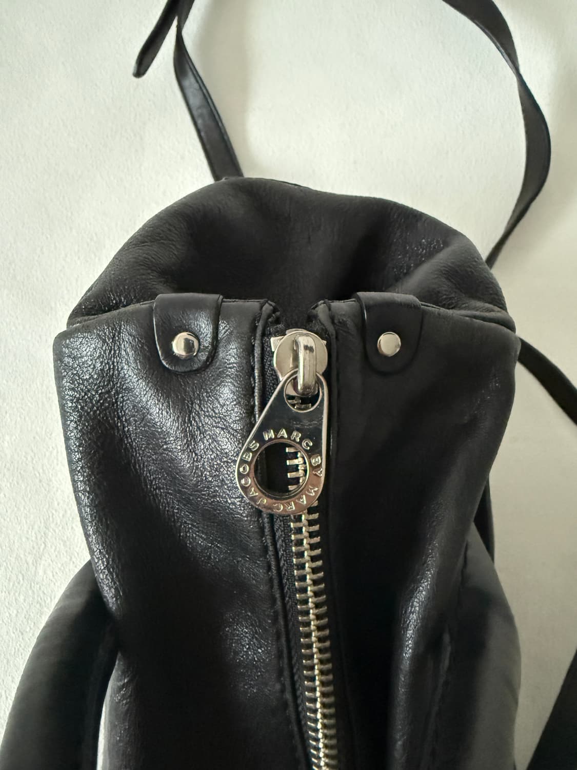 마크제이콥스(Marc Jacobs) 레더 크로스 토트백 상품이미지5