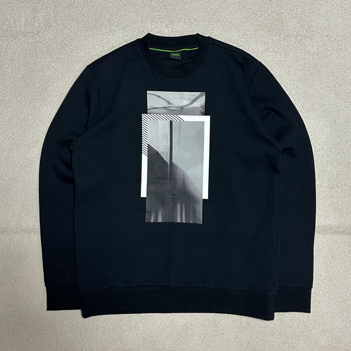 휴고 보스 살보 1 그래픽 맨투맨 상품이미지2