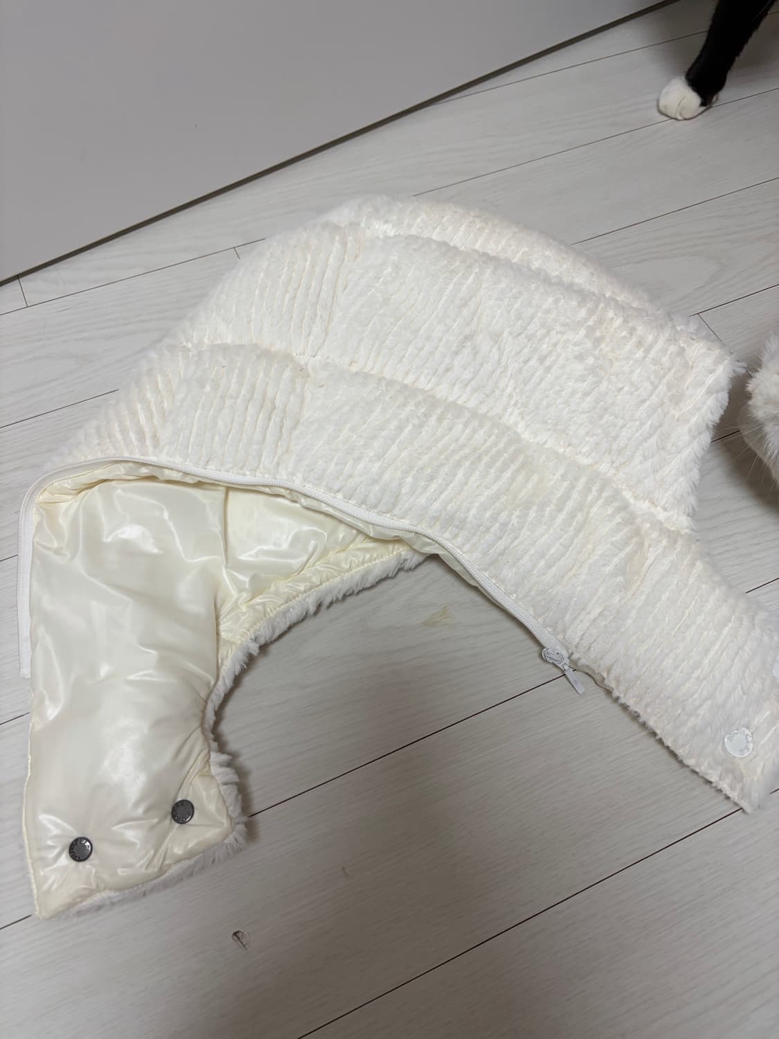 몽클레어 Daos쇼트 다운 패딩 상품이미지8