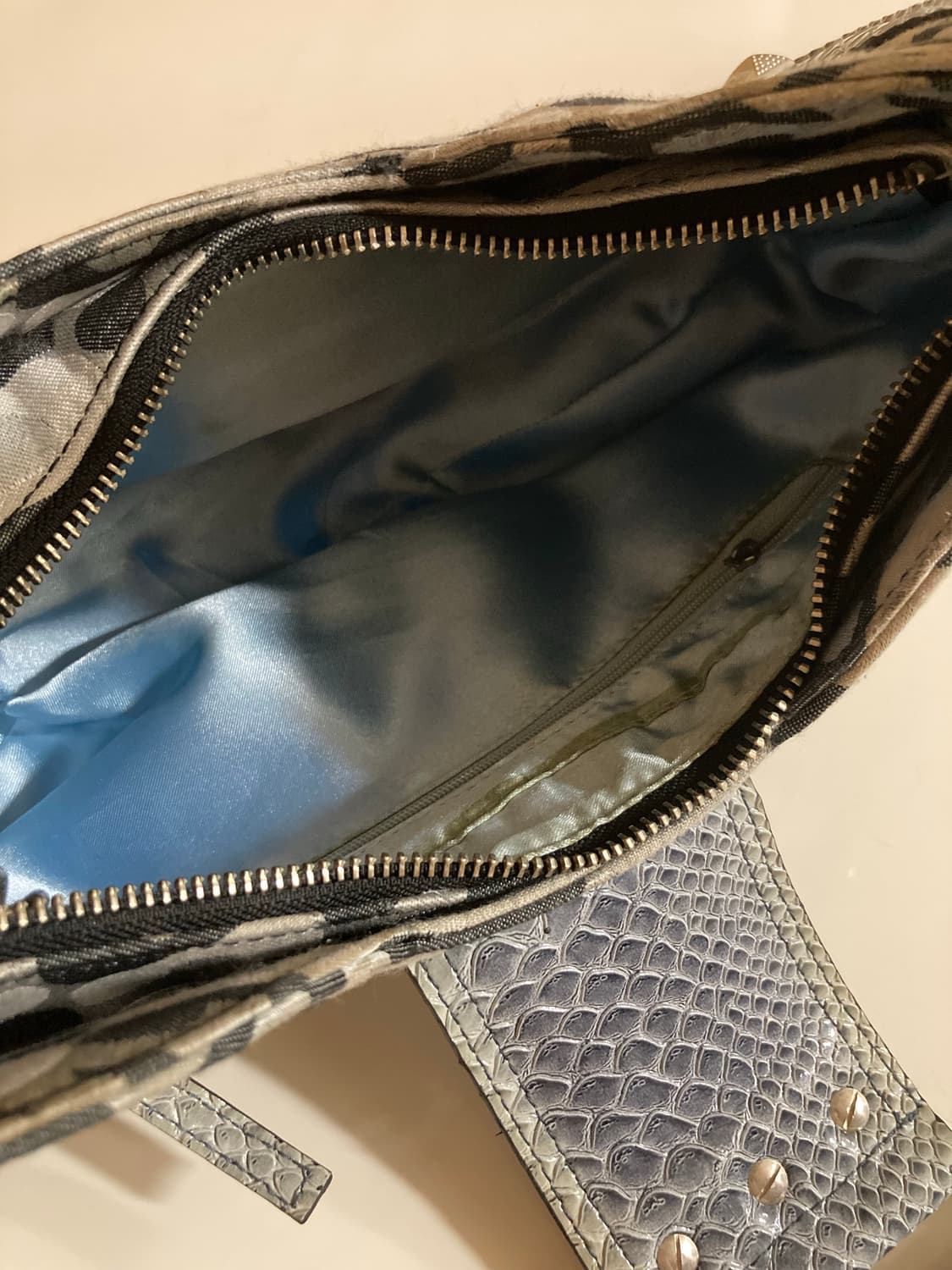 guess python bag 상품이미지9