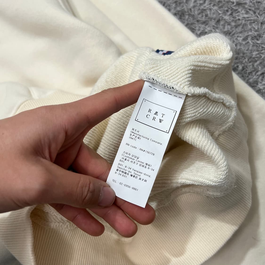 [100-105] 로맨틱크라운 후드티 상품이미지5