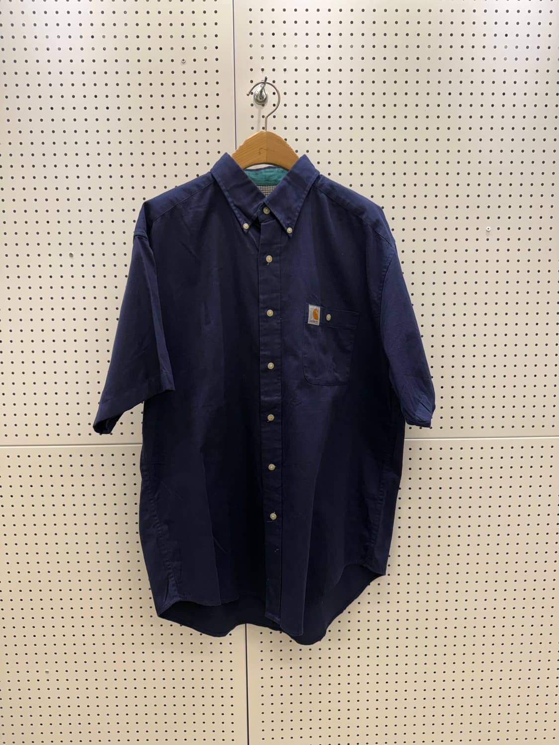 칼하트 원포켓 다크네이비 반팔 셔츠 U1300 상품이미지2