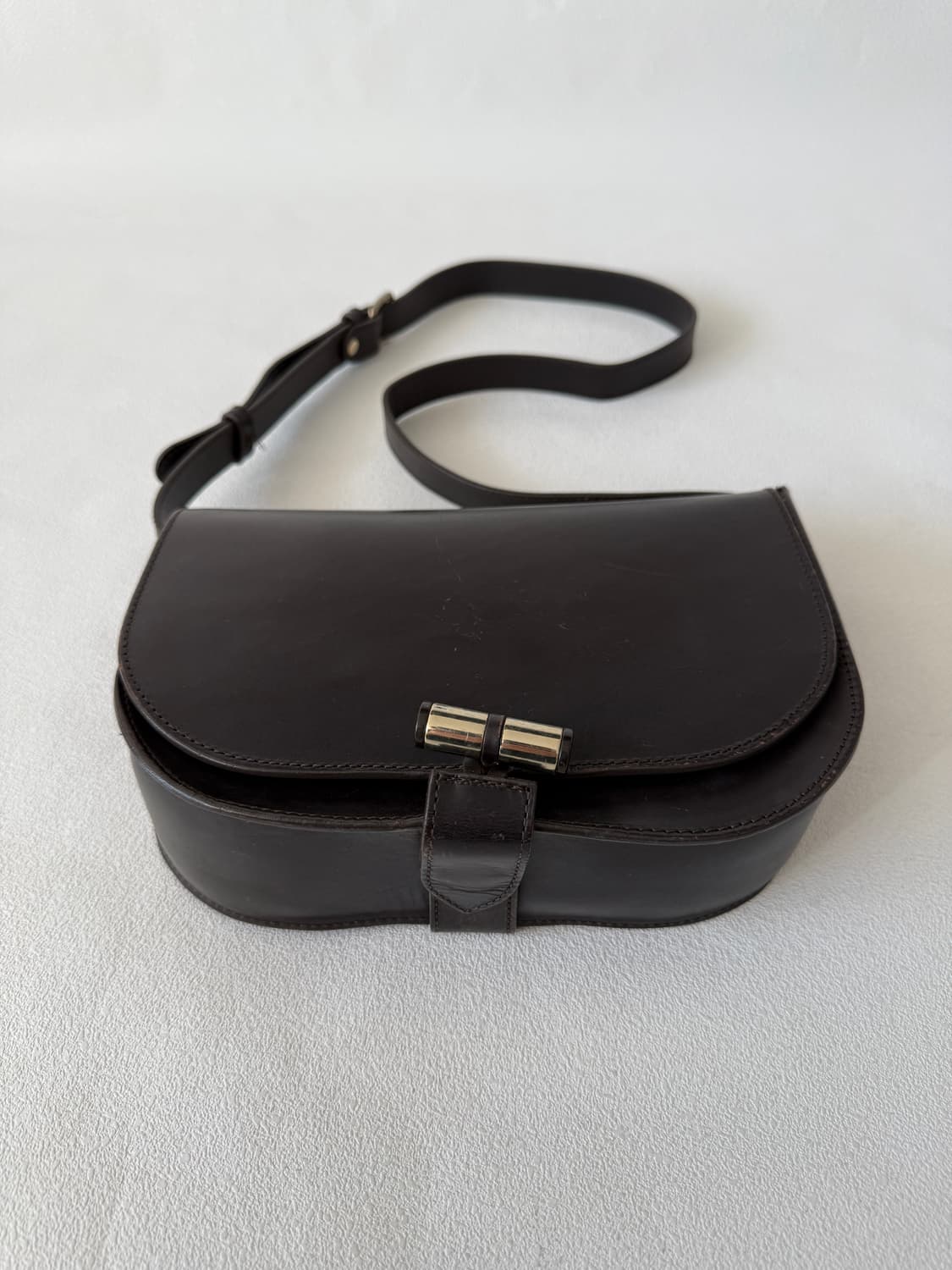 아페쎄(A.P.C) 레더 크로스백(초코브라운) 상품이미지3