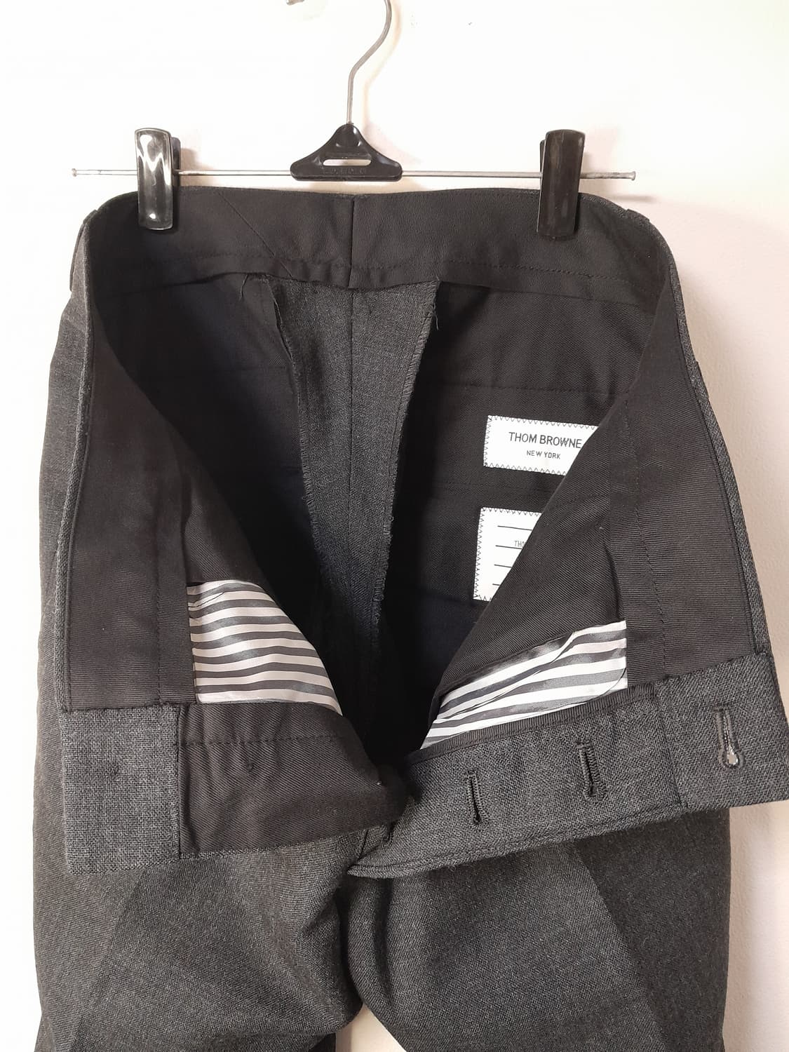 톰브라운 다크그레이 울슬랙스 SIZE1 상품이미지6