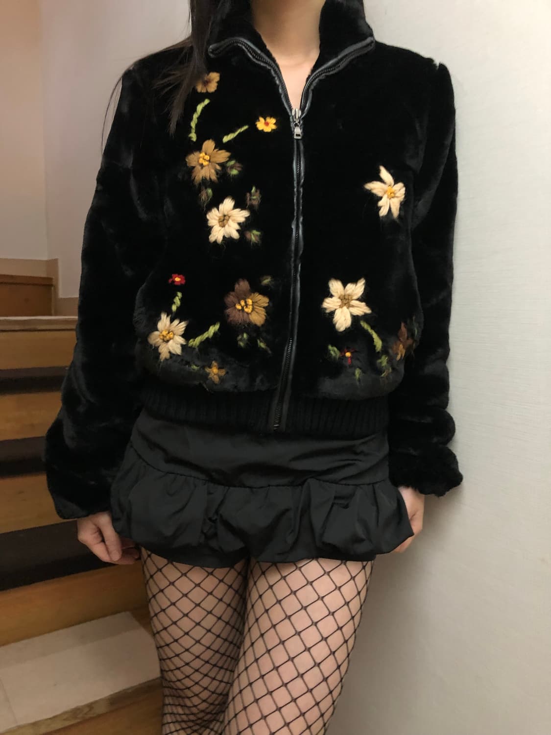 빈티지 ozoc 플라워 자수 에코 퍼 집업 상품이미지5