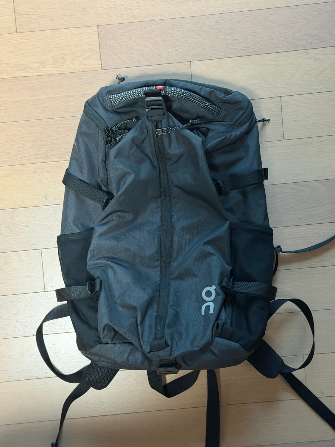 온러닝 30L 백팩 상품이미지1