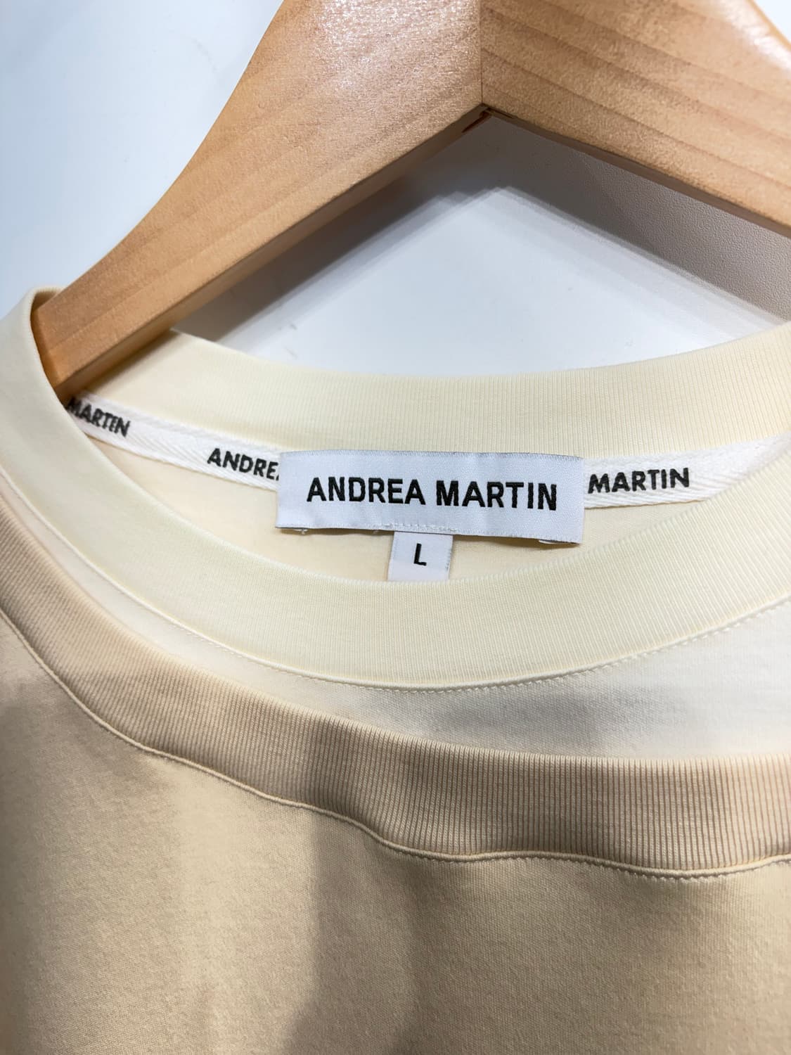 L ANDREA MARTIN 레이어드 롱 슬리브 긴팔 티셔츠 베이지 상품이미지5