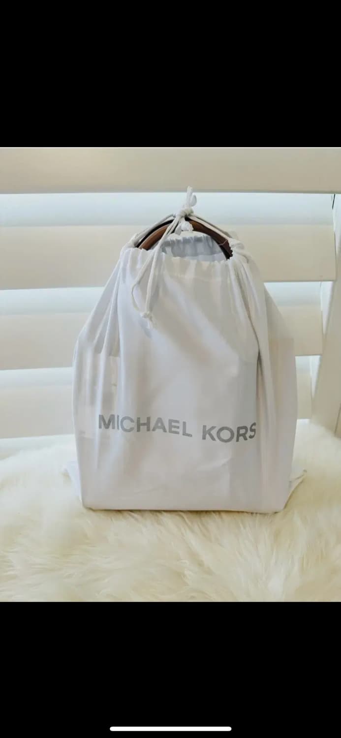 마이클코어스 가방 메신저 크로스백 핸드백핑크베이지 michael kors 상품이미지6