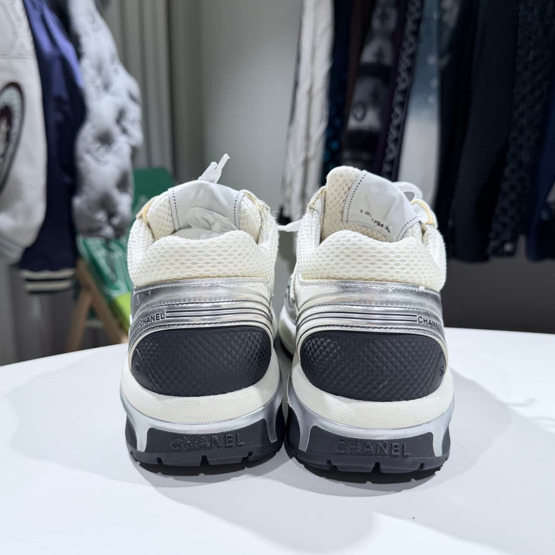 (A/39) / 샤넬 CC로고 크루즈 스니커즈 패브릭 라미네이티드 화이트 상품이미지4