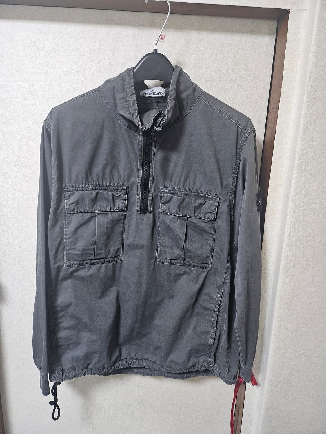 스톤아일랜드 이서준 아노락 그레이L 상품이미지1